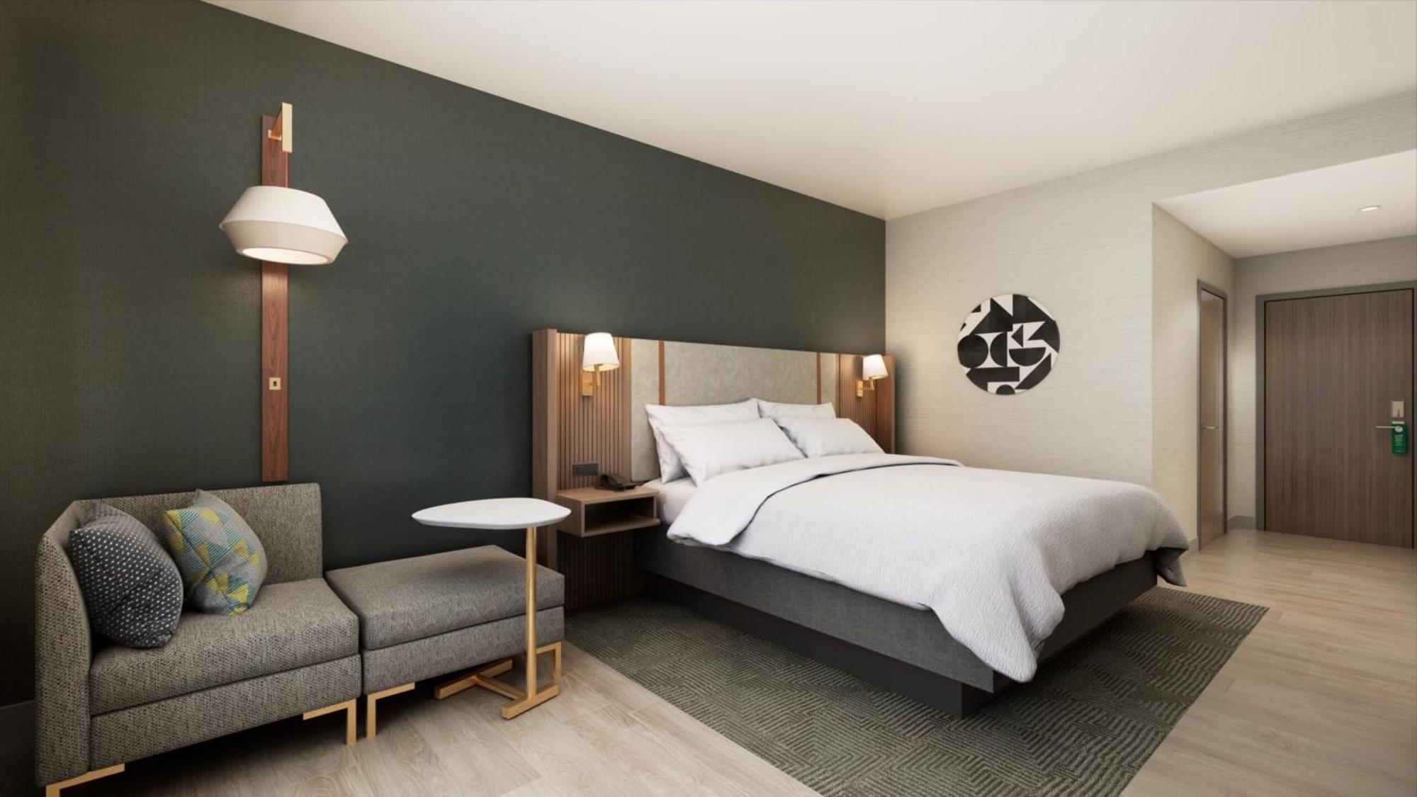 Airport By Ihg Hotel 3*