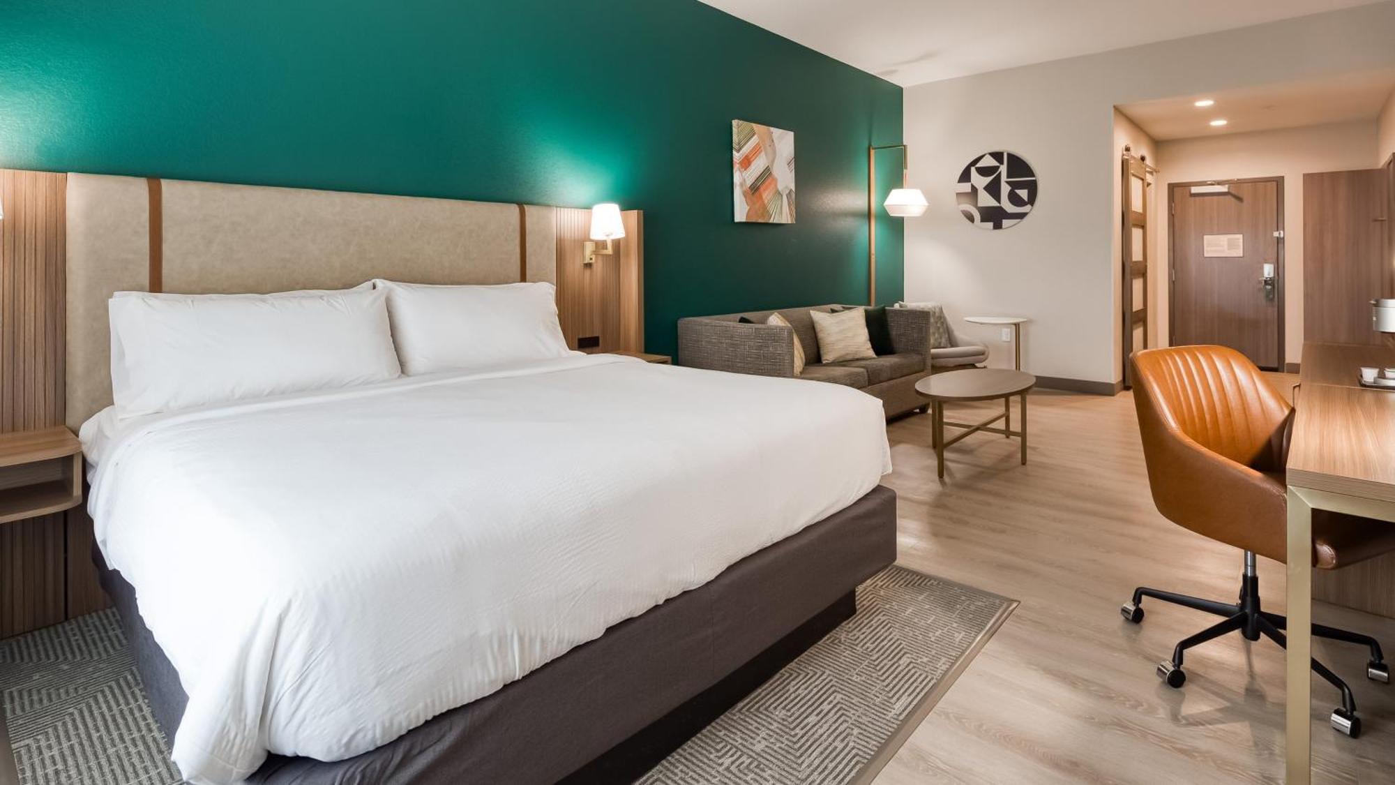 Airport By Ihg Hotel Nashville